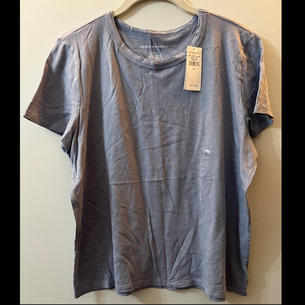 American Eagle Women’s Crew Neck Tee, SZ: Large, NWT